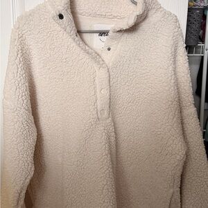 Aerie Cream Teddy Quarter Button